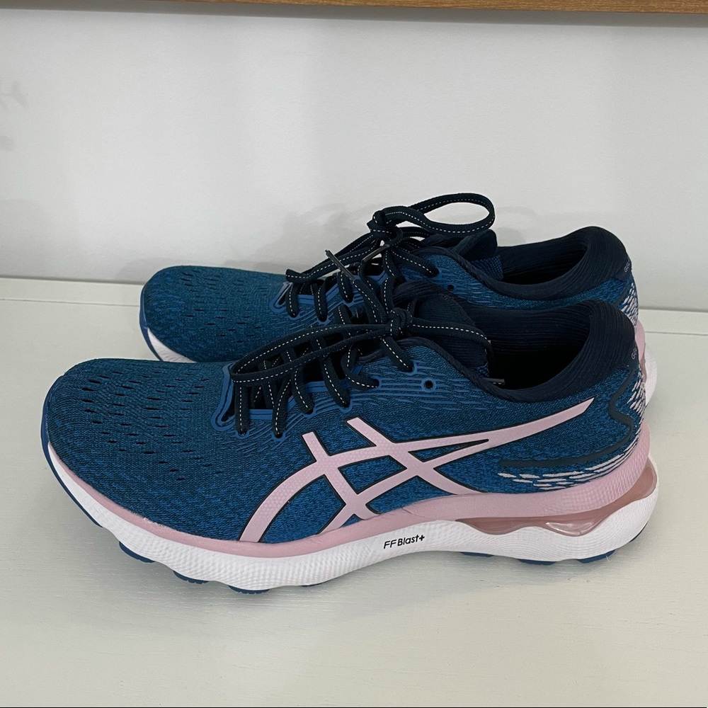 Asics Gel Nimbus 24 Size 9.5